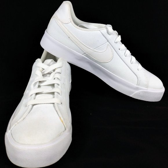 nike court royale women's black and white